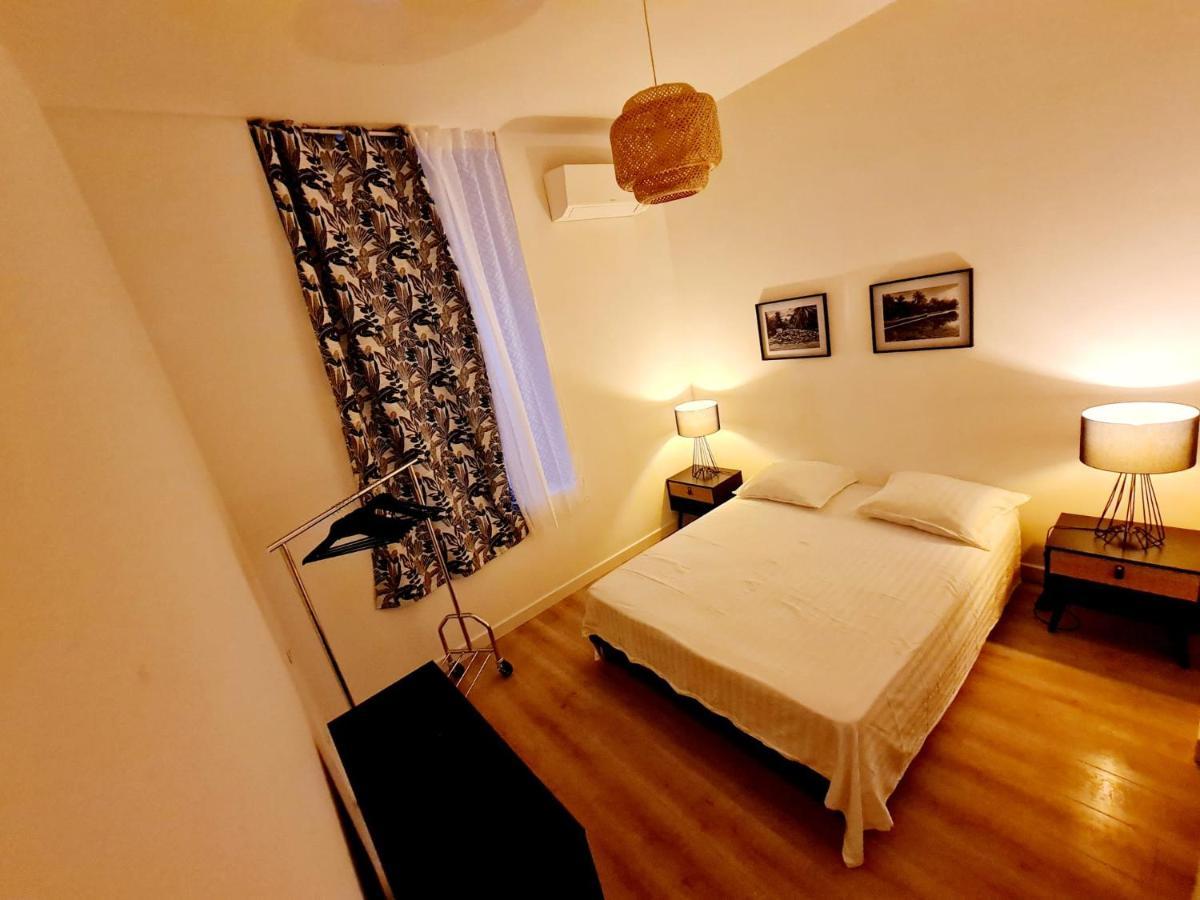 Appartement Le Marty 1 à Carcassonne Extérieur photo